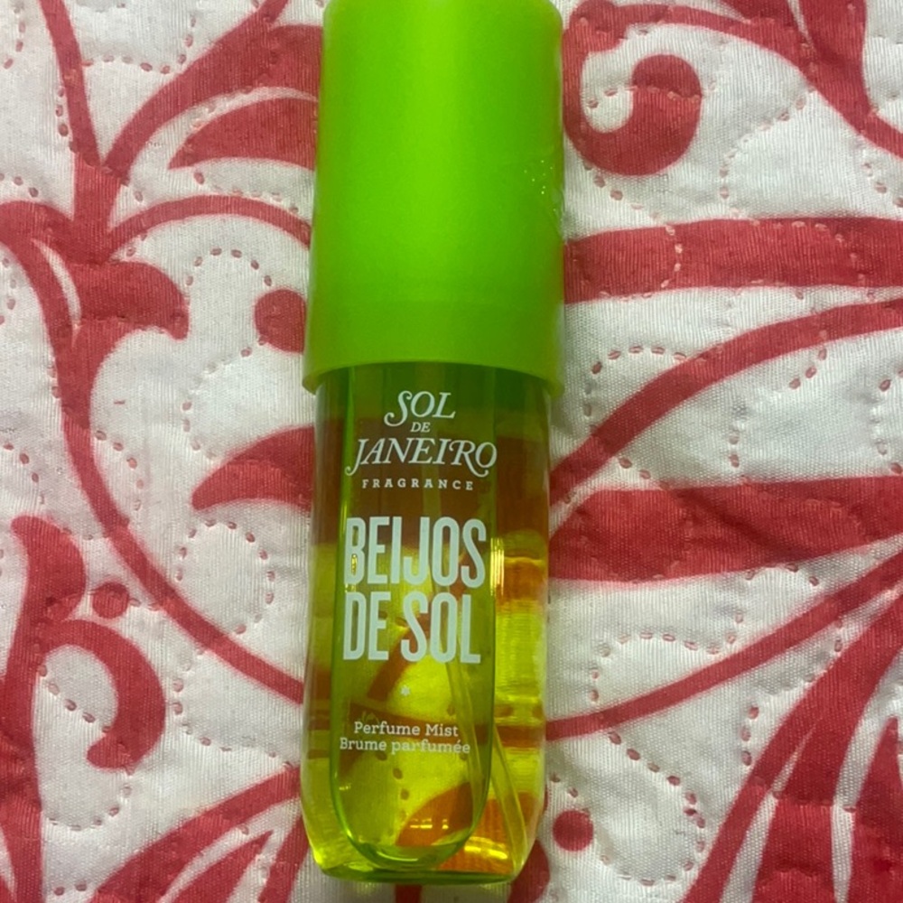 Sol De Janeiro BEIJOS DE SOL body mist